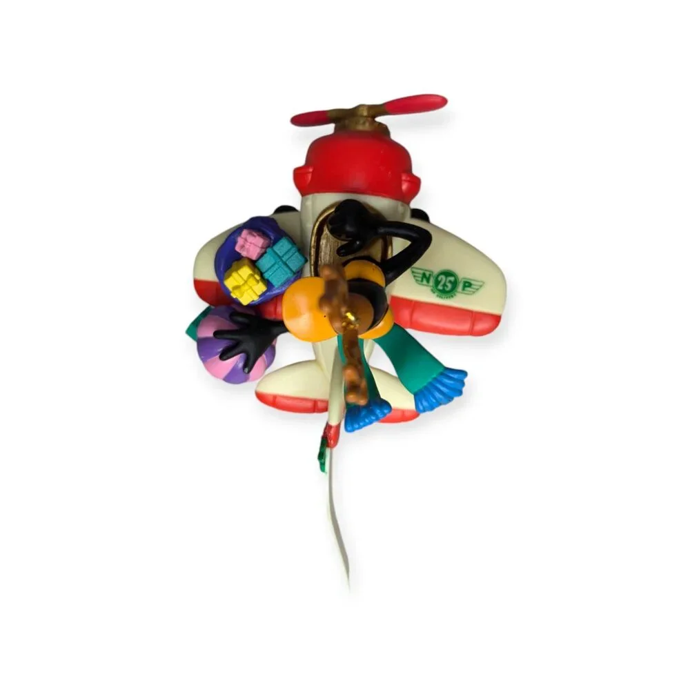 Vintage 1997 Warner Brothers Looney Tunes Daffy Duck Flying Airplane Ornament